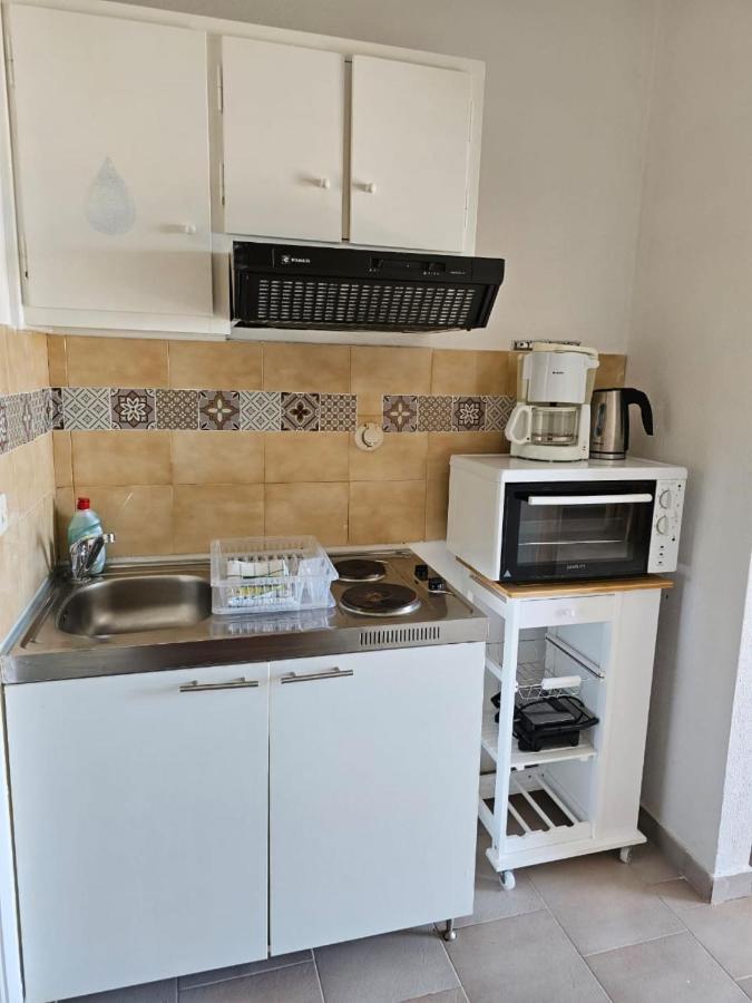 Standart Apartments , Glyfada Beach Bagian luar foto