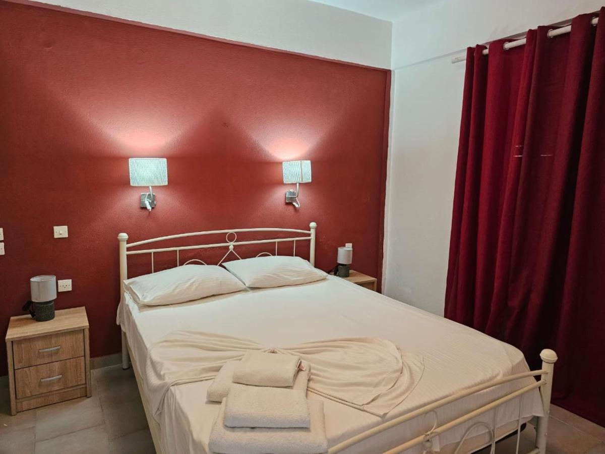 Standart Apartments , Glyfada Beach Bagian luar foto